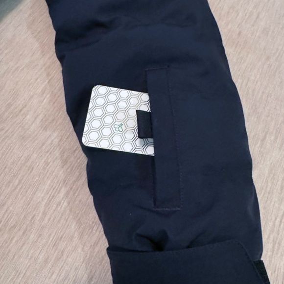 Boys Black Spyder Ski Jacket Size 12 - Picture 9 of 12